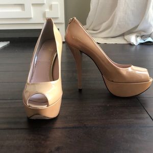 Stuart Weitzman Patent Peep-tie Platform Pump